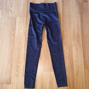 Mono B women’s gray gym workout yoga Leggings flattering